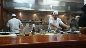 タイのラーメン屋の老舗「らーめん亭」