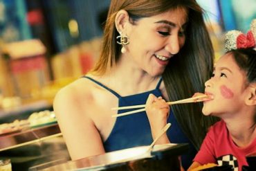 OISHIで坂井シェフのプロモーション