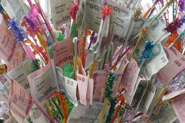 どんどん上がるタイの世帯収入