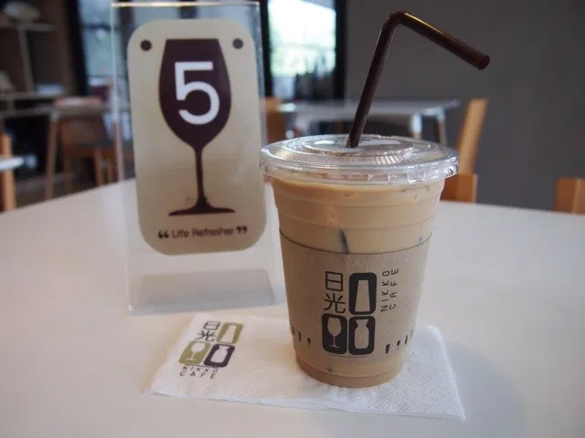 アイスラテ（110バーツ）