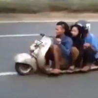 スーパー車高短スクター