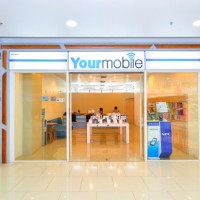 明るく入りやすいゲートウェイ・エカマイのYourmobileショップ