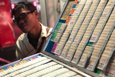 タイの宝くじ Photo by ANNGLE