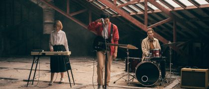 タイの人気シンガーソングライターSTAMPインタビュー「STAMPとANNGLE」
